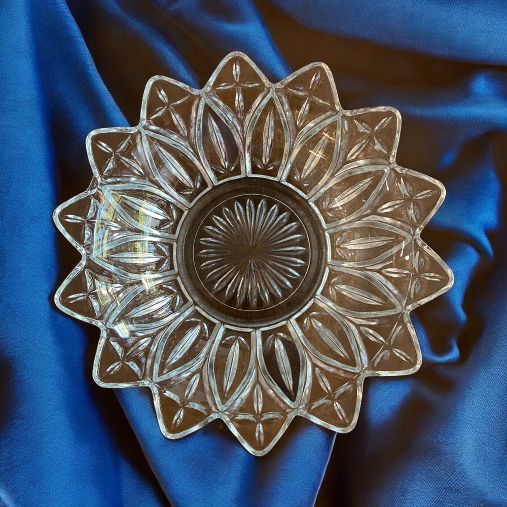 Vintage Federal Glass Clear Petal Bowls Set of 2 MCM Sunflower 1960s